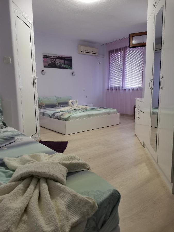 Primorski Briz Guest House Primorsko Buitenkant foto