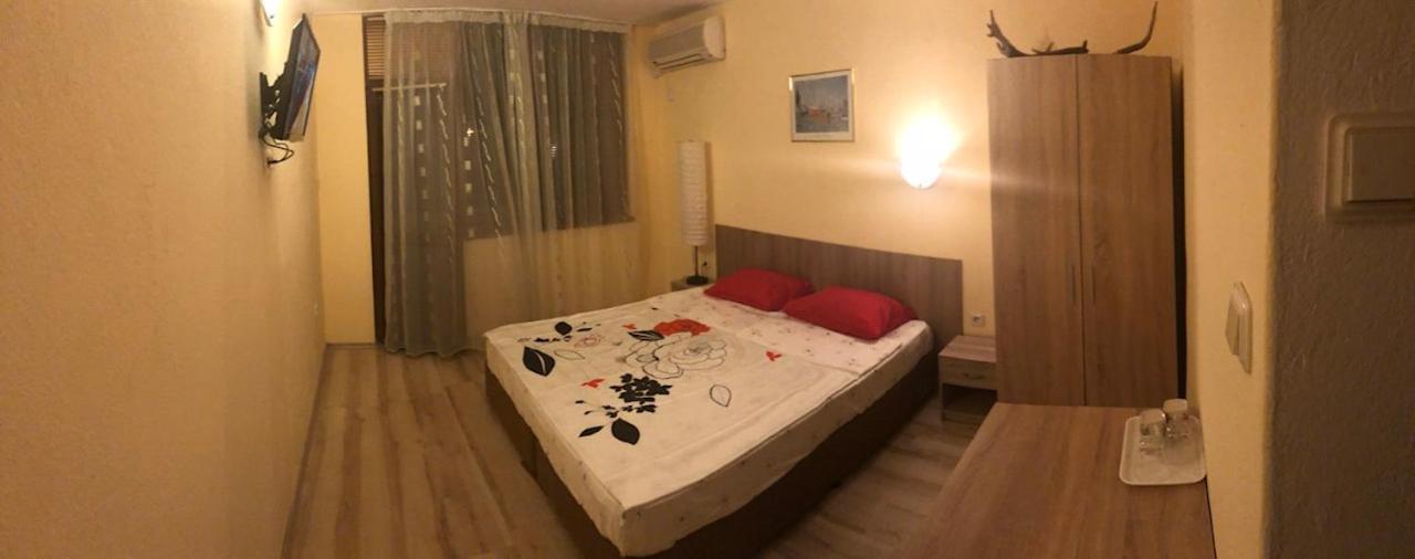 Primorski Briz Guest House Primorsko Buitenkant foto